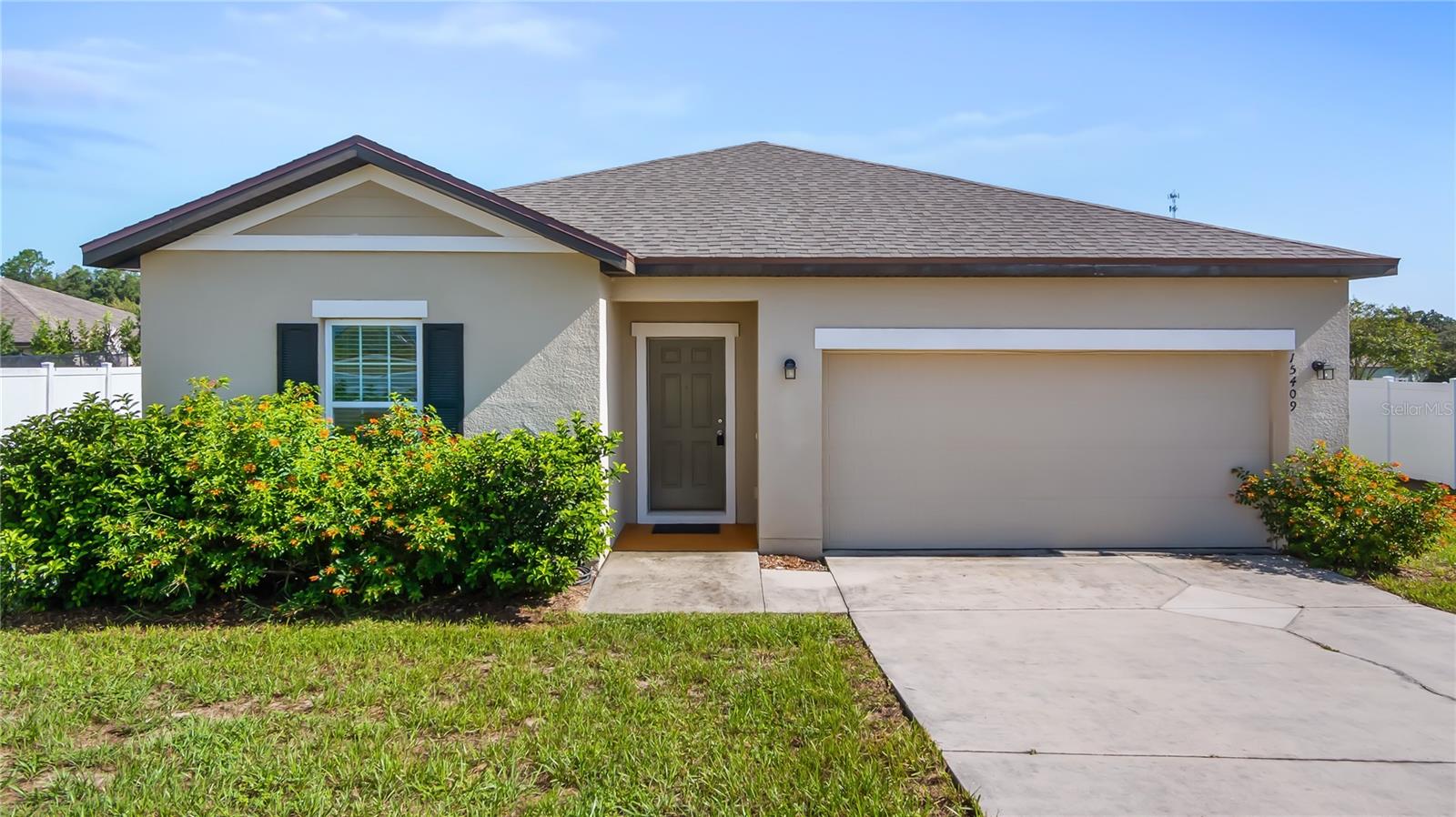 Photo of 15409 IVORY GULL LANE MASCOTTE FL 34753