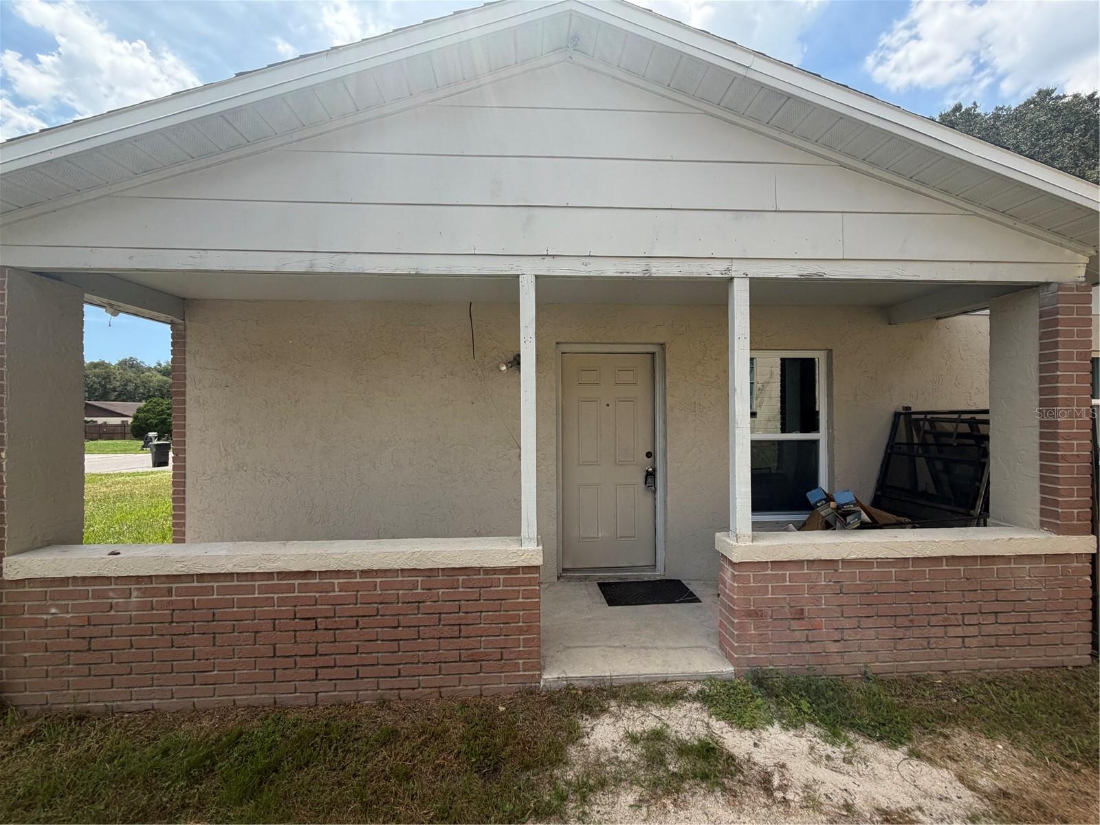 Photo of 11510 VALENCIA DR #2 SEFFNER FL 33584