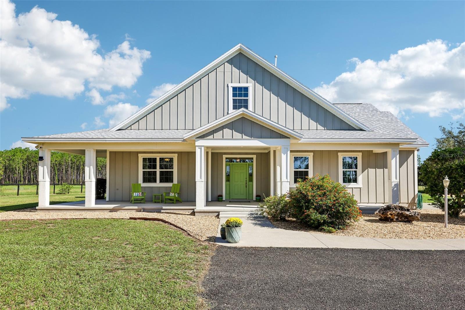 Photo of 2088 NW 102ND BOULEVARD WILDWOOD FL 34785