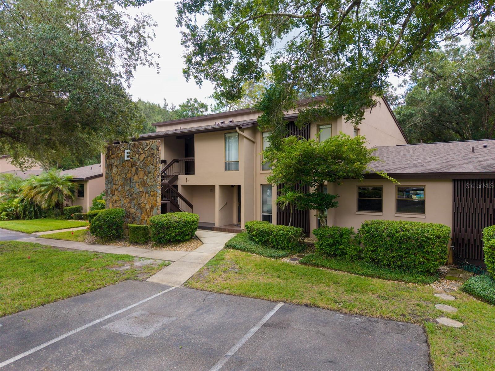 Photo of 1400 TARPON WOODS BOULEVARD #E6 PALM HARBOR FL 34685
