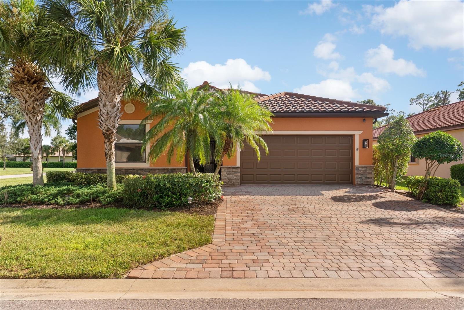 Photo of 11068 CHERRY LAUREL DR. FORT MYERS FL 33912
