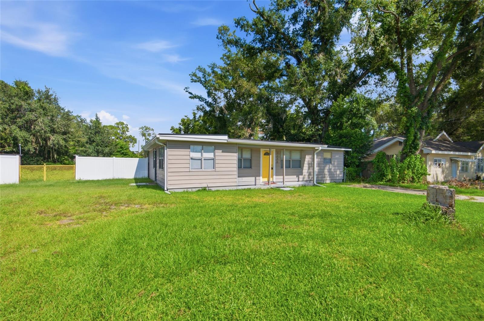 Photo of 1150 PLATEAU AVENUE LAKELAND FL 33815