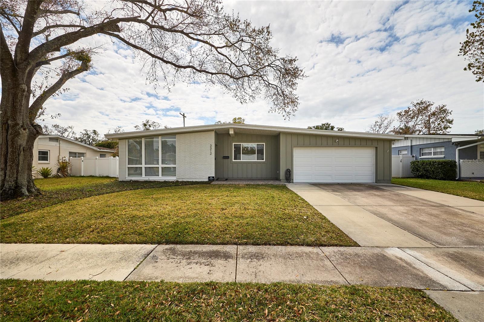 Photo of 3312 NAKORA DRIVE TAMPA FL 33618