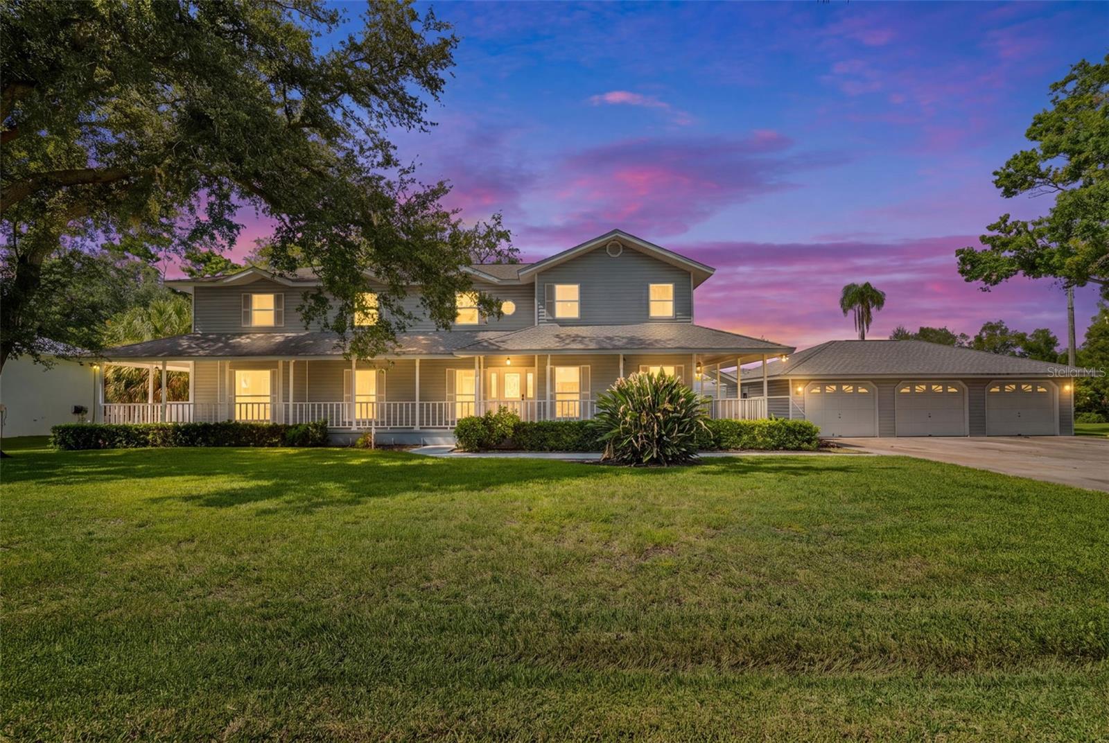 Photo of 2002 8TH STREET PALMETTO FL 34221
