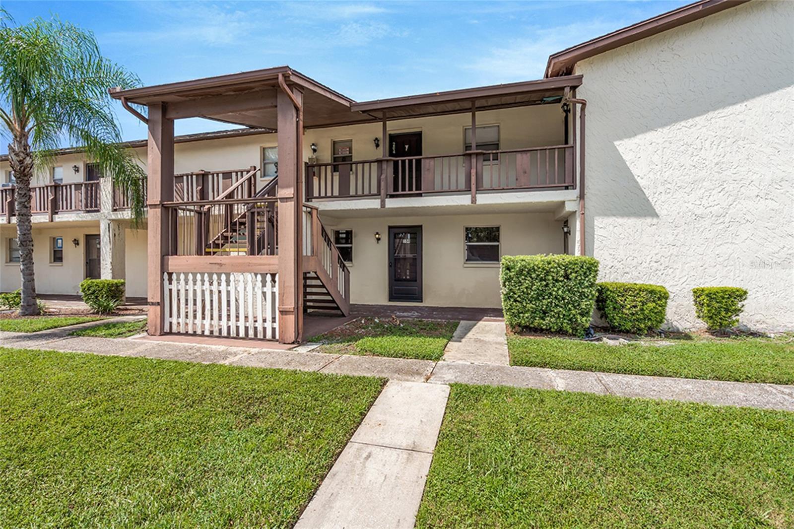 Photo of 5521 BAY BOULEVARD #104 PORT RICHEY FL 34668