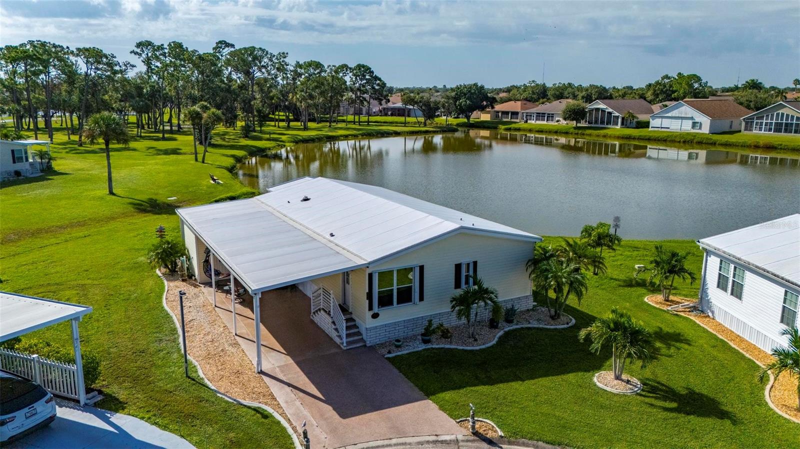 Photo of 1000 KINGS HIGHWAY #262 PORT CHARLOTTE FL 33980