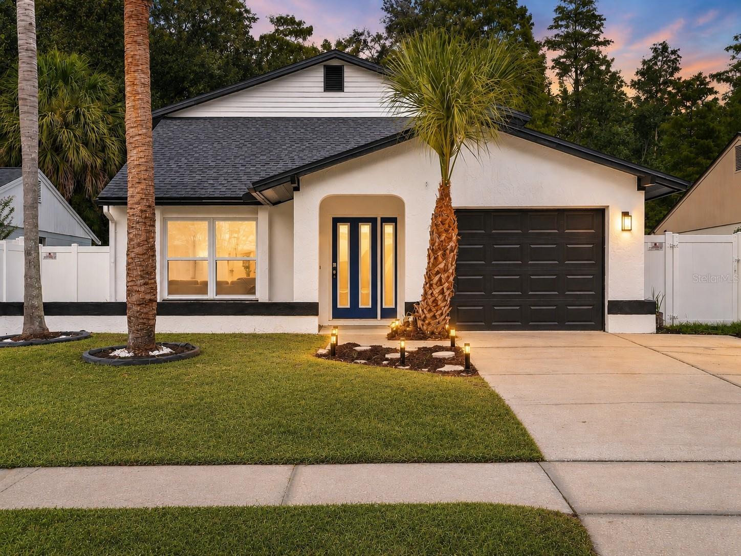 Photo of 15924 WINDING DR TAMPA FL 33624