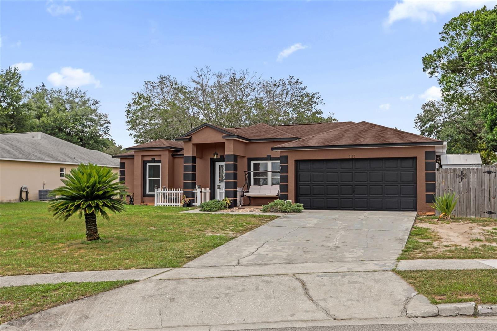 Photo of 1135 LEYLAND COURT APOPKA FL 32712