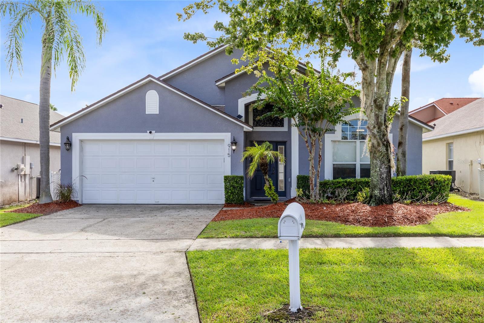 Photo of 915 LAKE BERKLEY DRIVE KISSIMMEE FL 34746