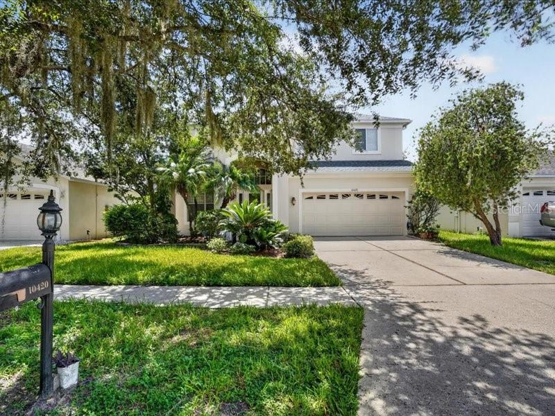 Photo of 10420 LUCAYA DRIVE TAMPA FL 33647