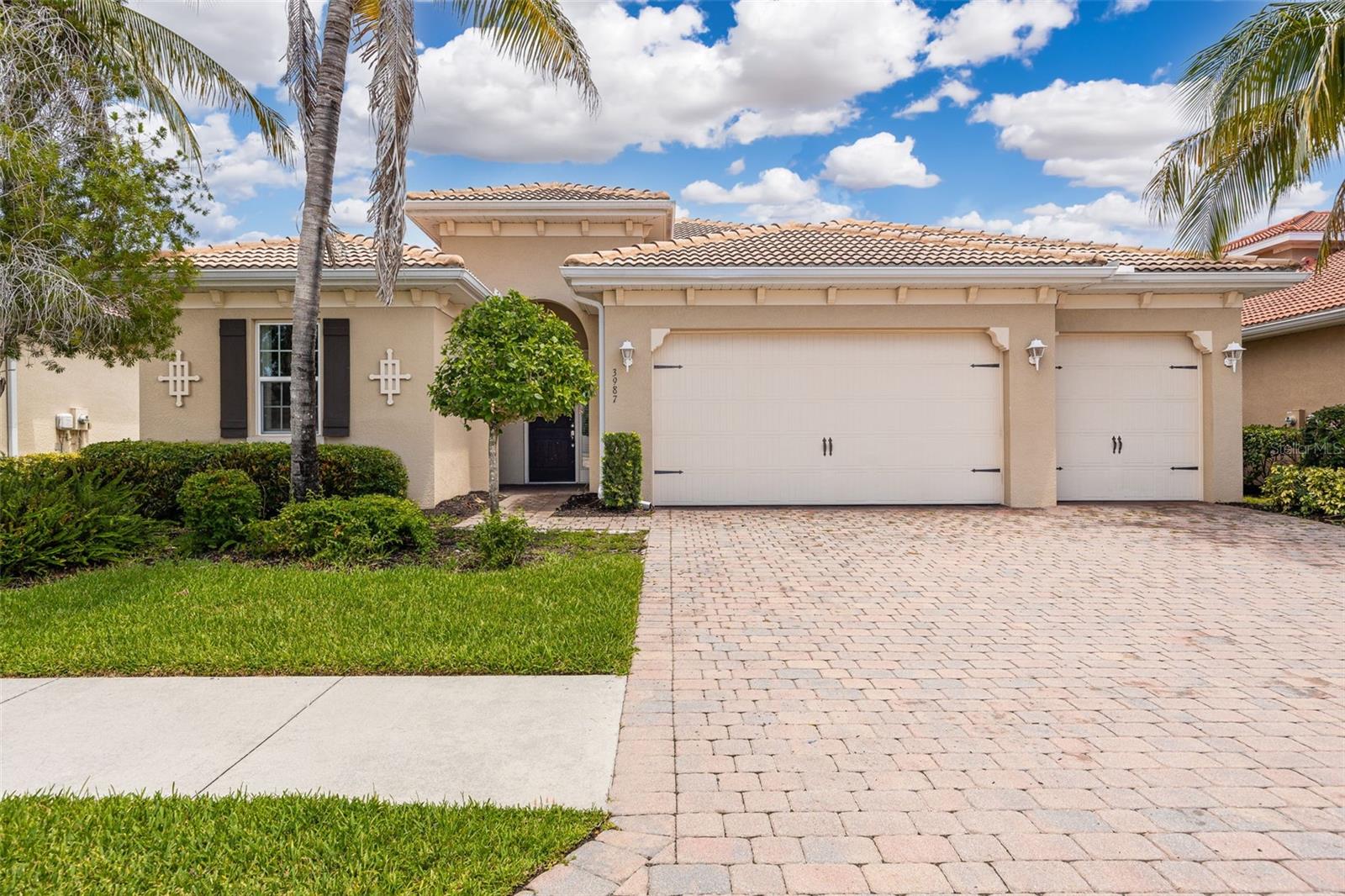 Photo of 3987 ASHENTREE COURT FORT MYERS FL 33916