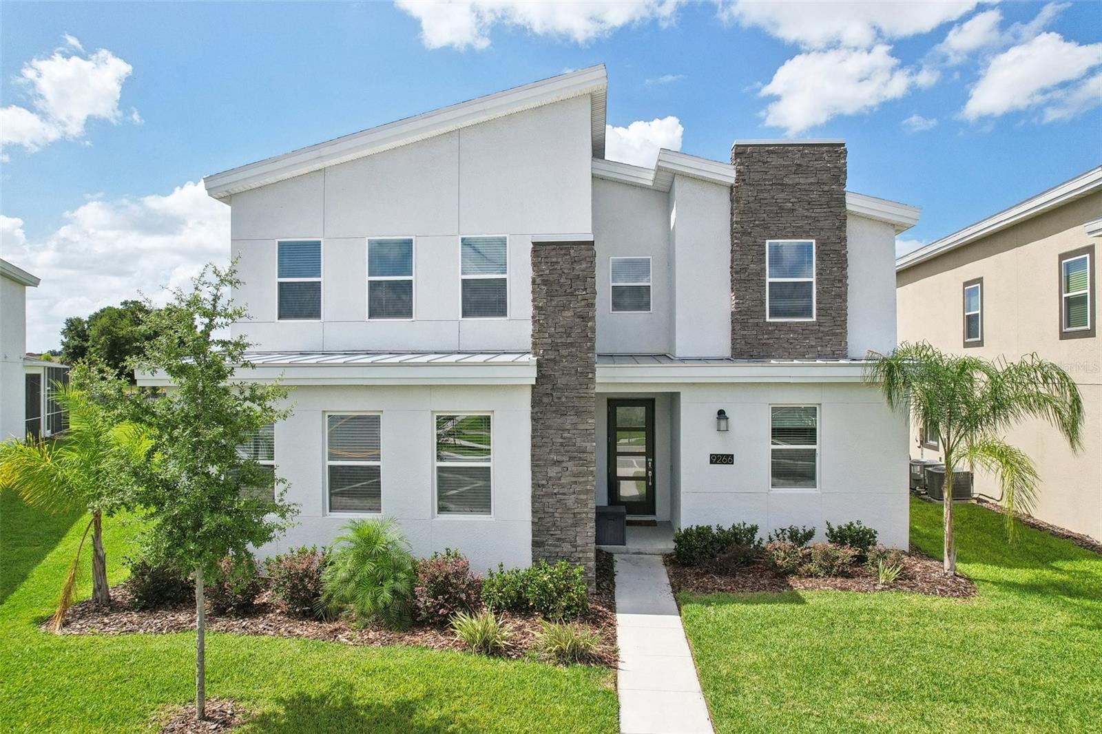 Photo of 9266 SOMMERSET HILLS DRIVE DAVENPORT FL 33896