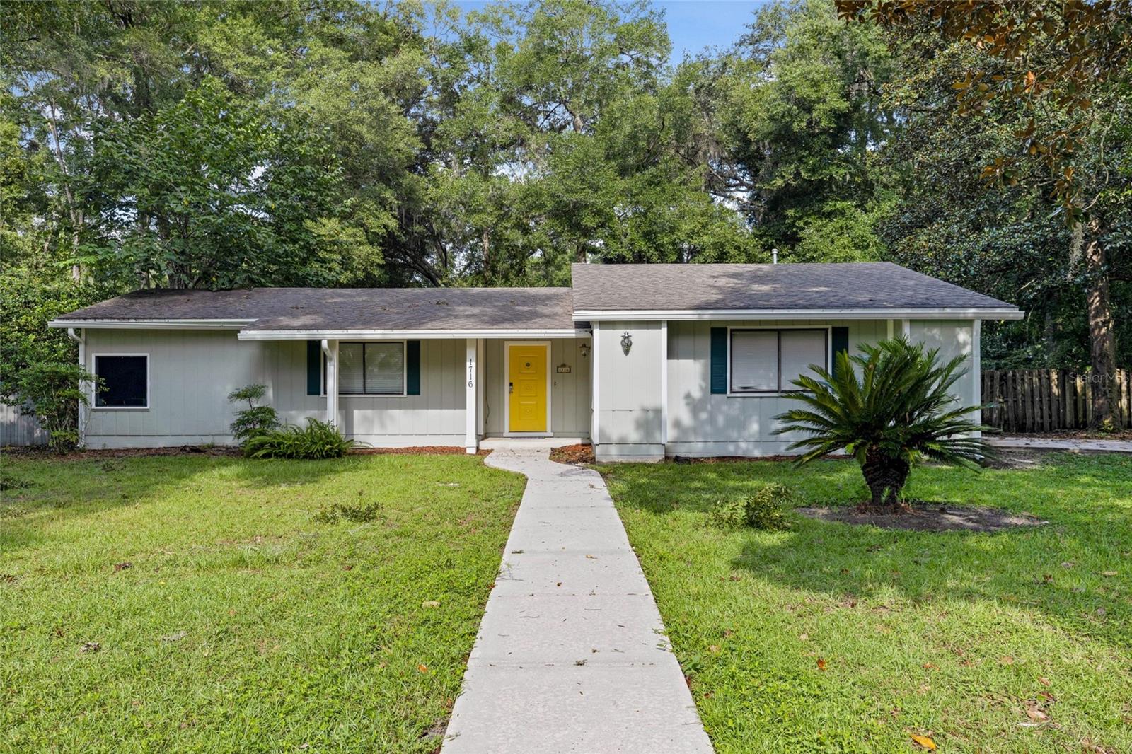 Photo of 1716 SW 77TH TERRACE GAINESVILLE FL 32607
