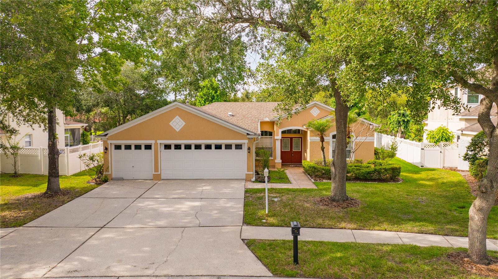 Photo of 6028 CATLIN DRIVE TAMPA FL 33647