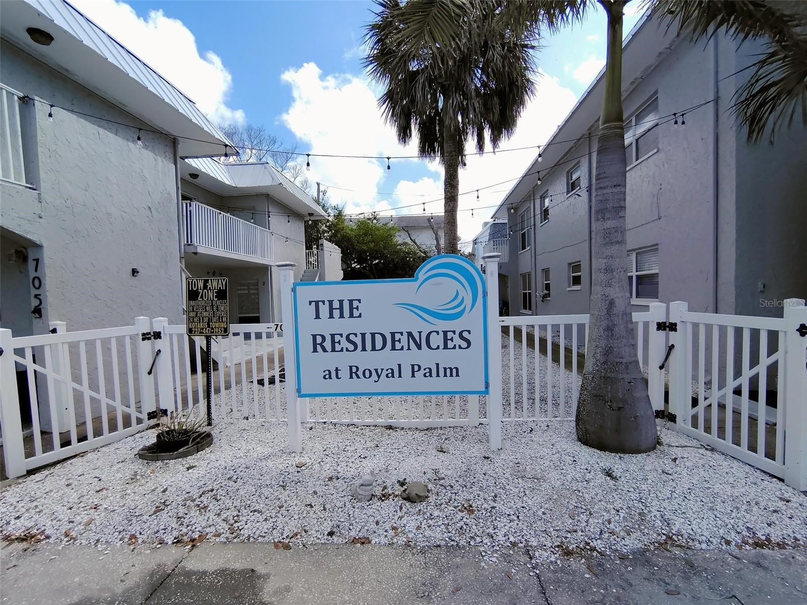 Photo of 705 1ST STREET #3 INDIAN ROCKS BEACH FL 33785