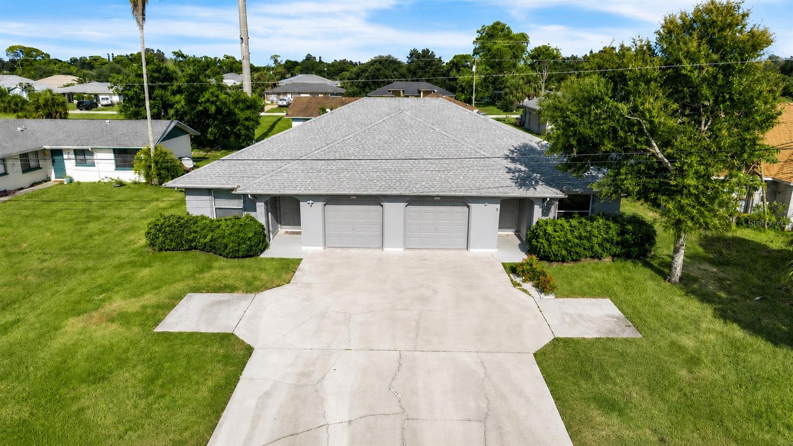 Photo of 405/407 NE 24TH AVENUE CAPE CORAL FL 33909