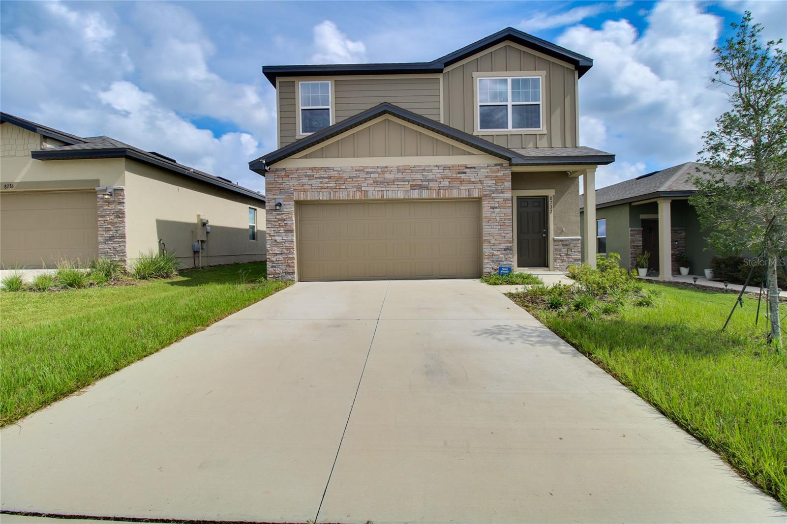 Photo of 8732 SPORTSMAN LOOP GROVELAND FL 34736