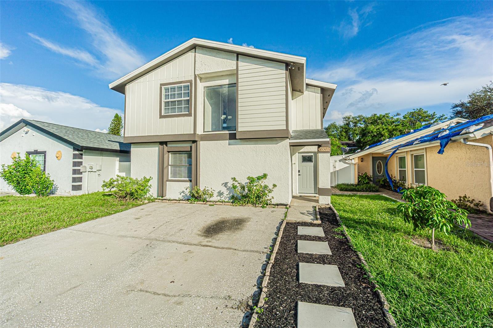 Photo of 10305 BRAMBLEWOOD PLACE TAMPA FL 33624