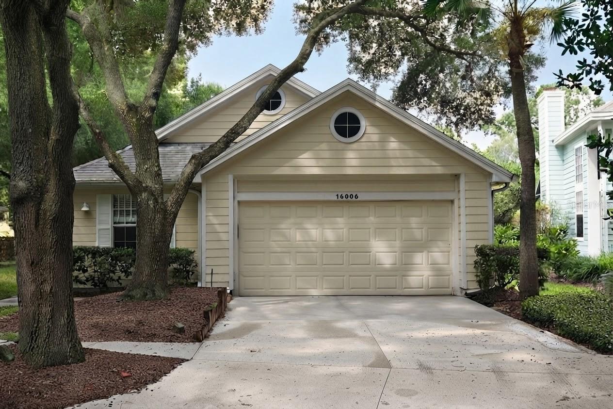 Photo of 16006 ROBEY COURT TAMPA FL 33647