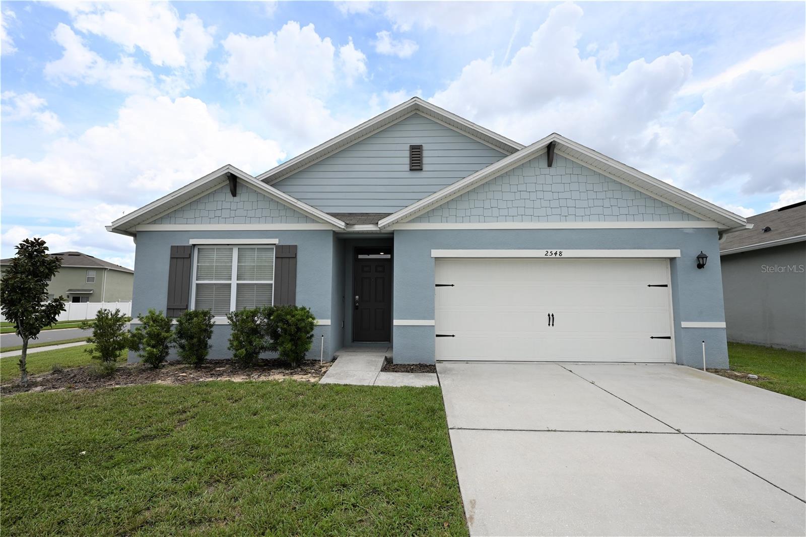 Photo of 2548 RYLAND FALLS DRIVE LAKELAND FL 33811