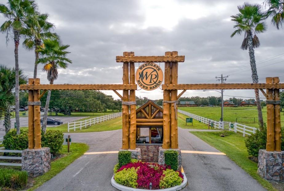 Photo of 0 CANTERBURY DRIVE #4 LAKE WALES FL 33898