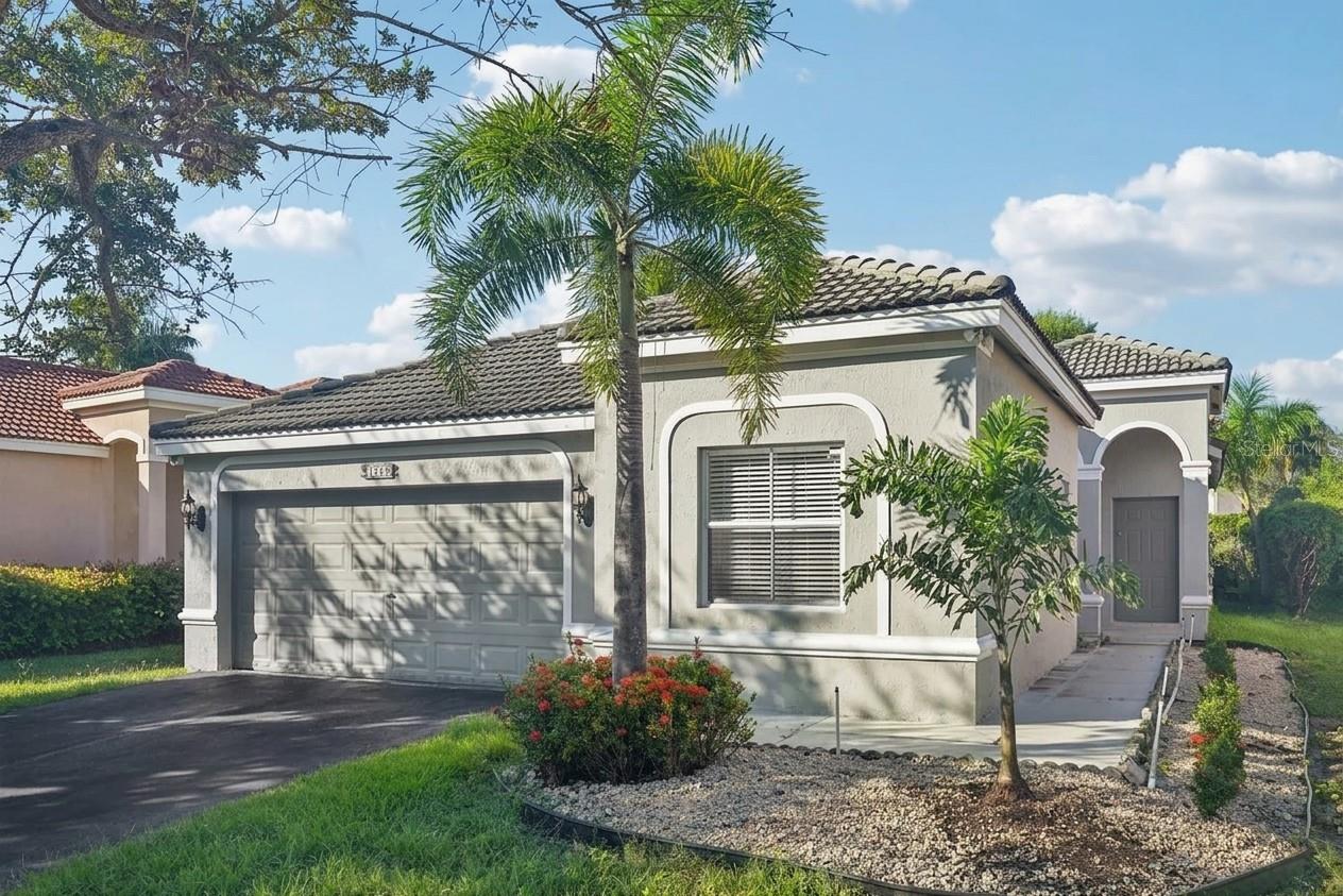 Photo of 1283 CHINABERRY DRIVE WESTON FL 33327
