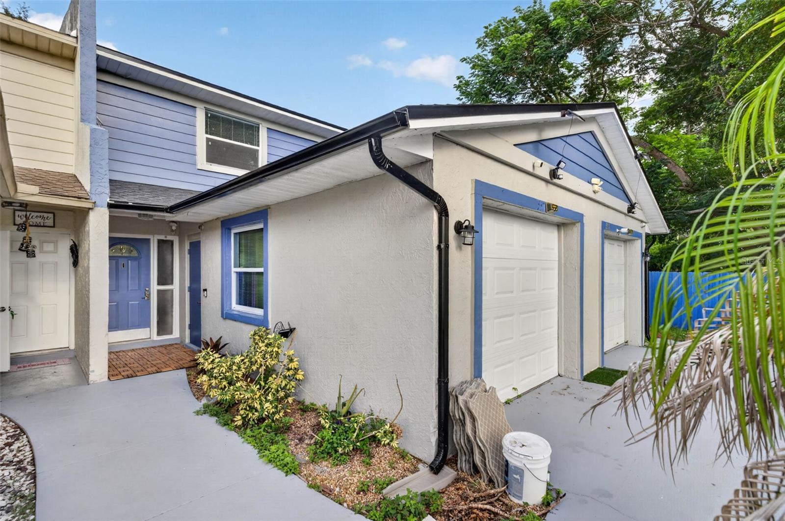 Photo of 557 VERBENA COURT ORLANDO FL 32807