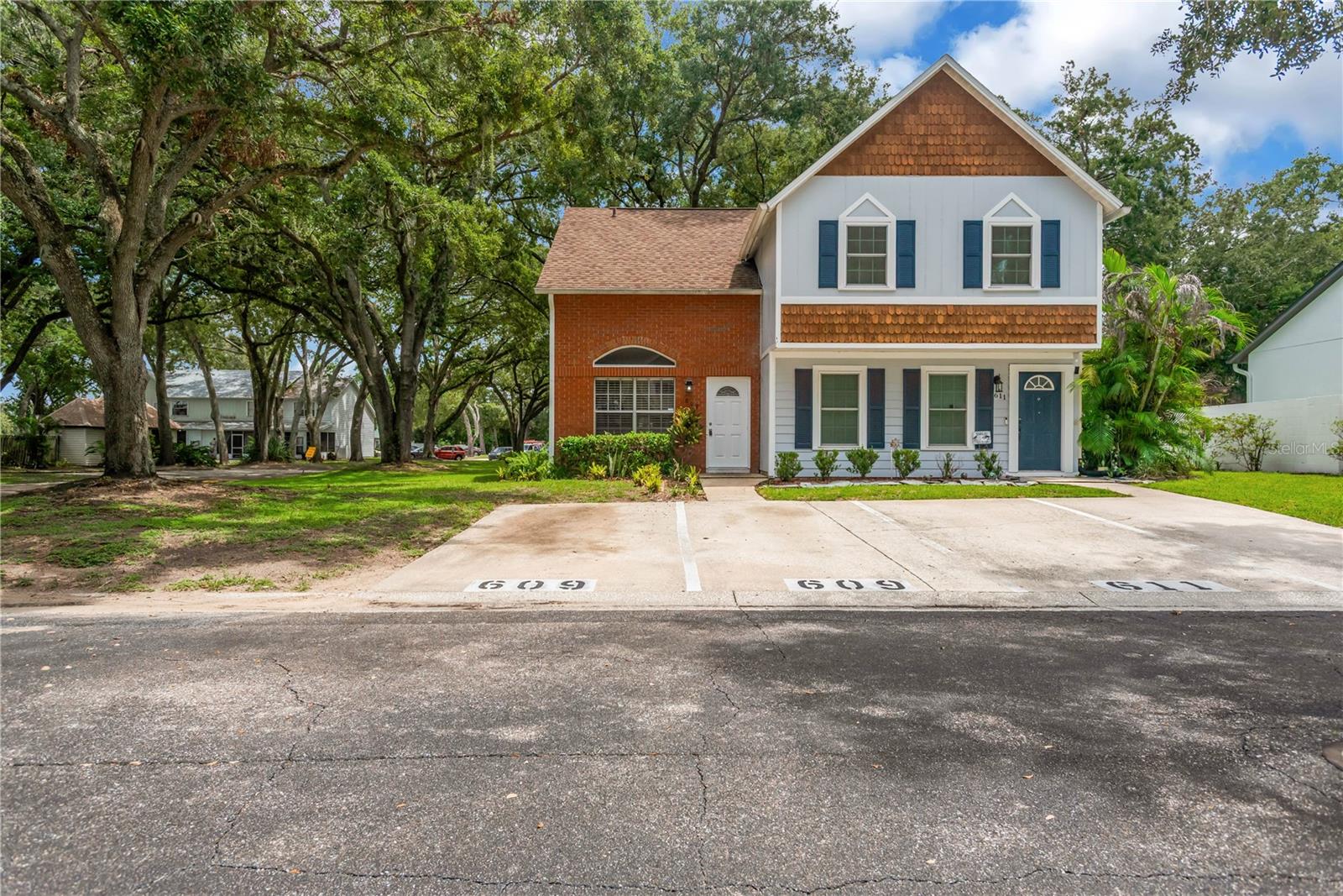 Photo of 609 SAINT HENRY DRIVE BRANDON FL 33511