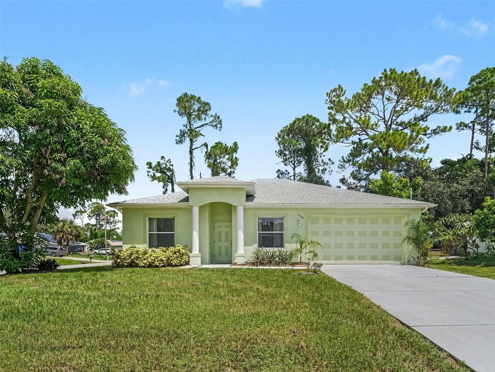 Photo of 4288 DUREVE AVENUE NORTH PORT FL 34286