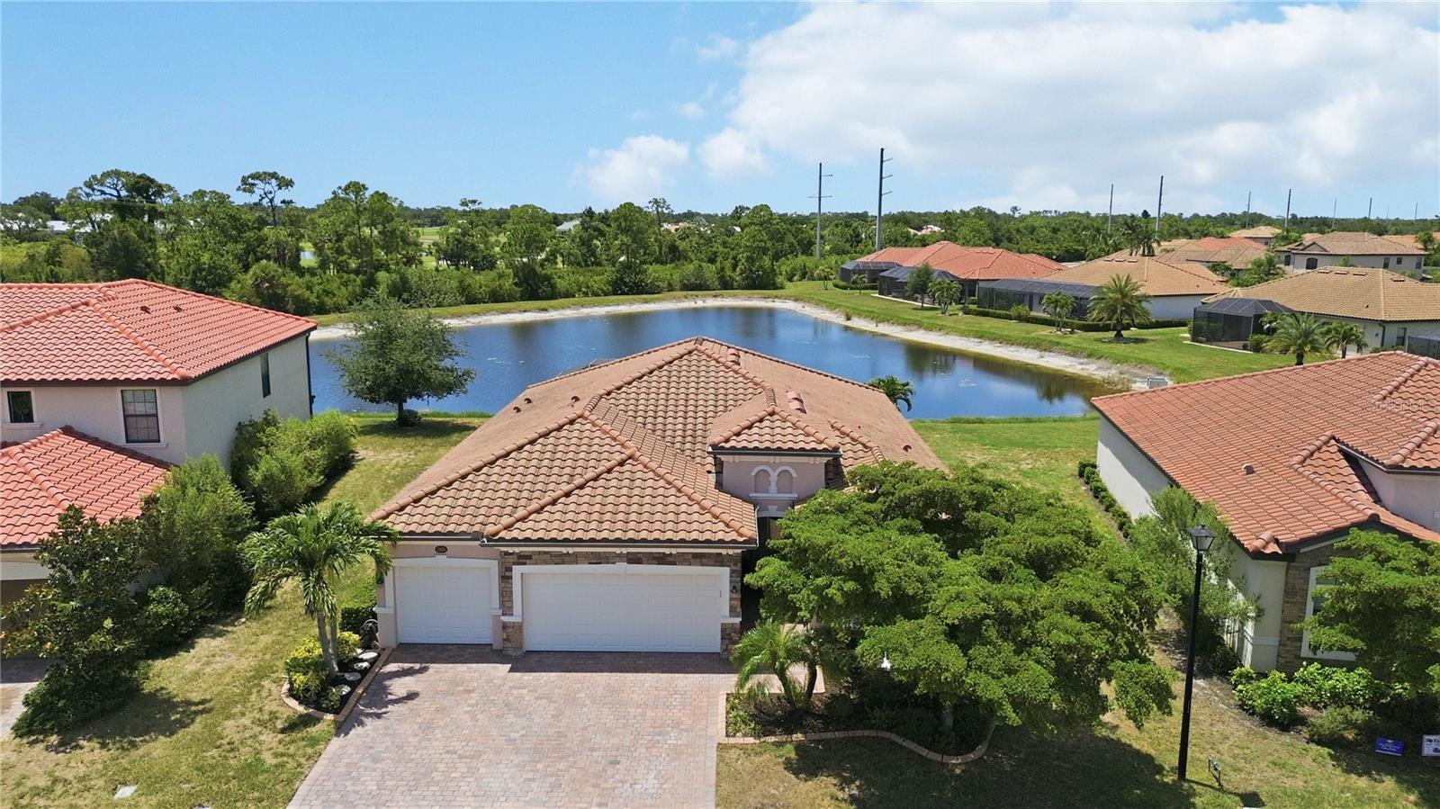 Photo of 13834 VANCANZA DRIVE VENICE FL 34293