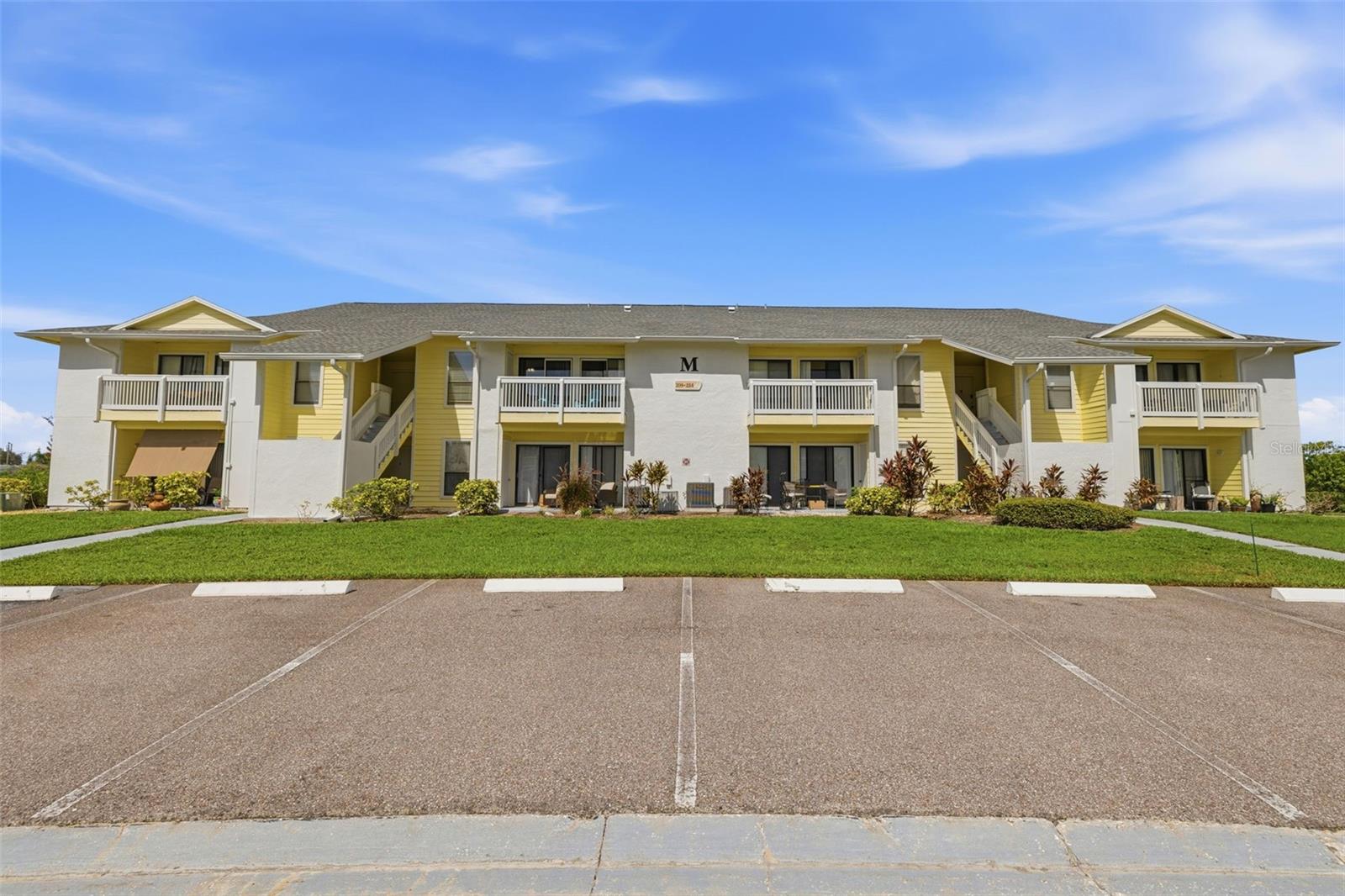 Photo of 455 ALT 19 #218 PALM HARBOR FL 34683