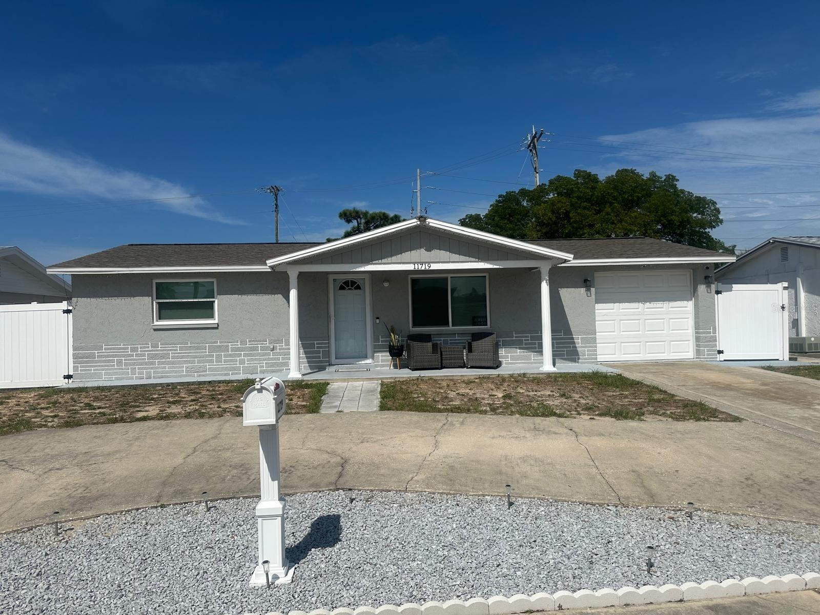 Photo of 11719 ENTERPRISE DRIVE PORT RICHEY FL 34668