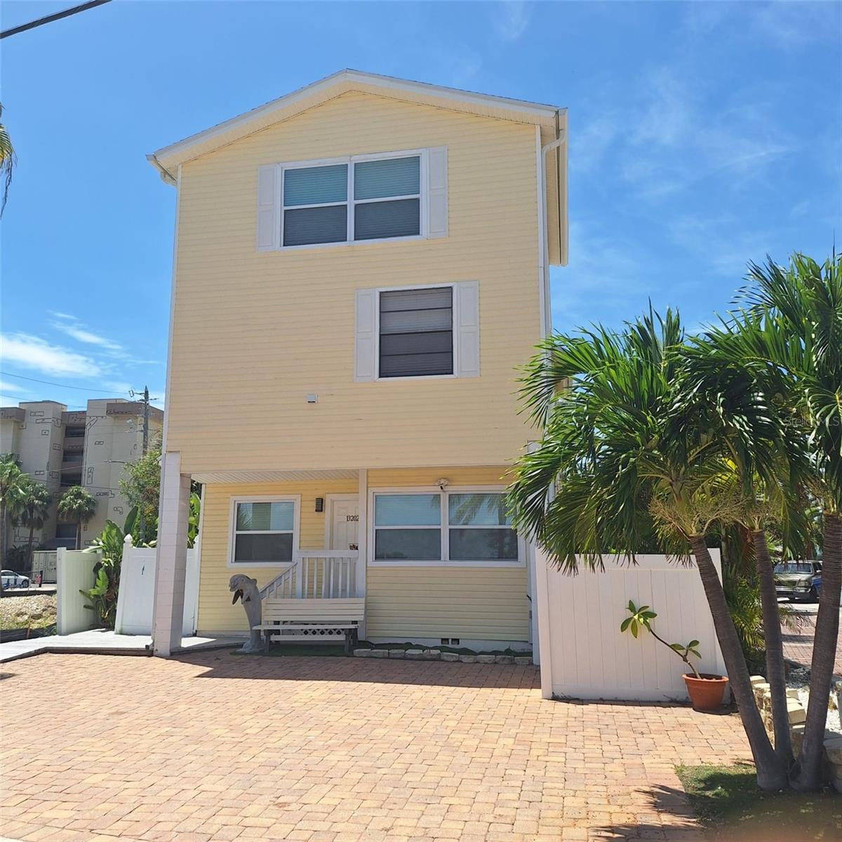 Photo of 13202 GULF BOULEVARD MADEIRA BEACH FL 33708