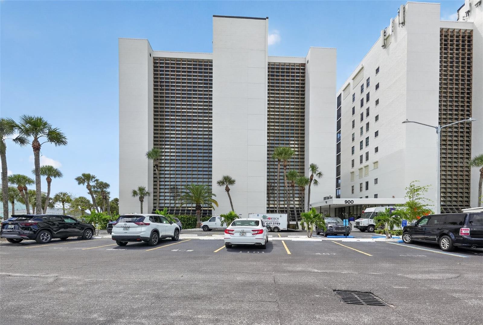 Photo of 900 GULF BOULEVARD #303 INDIAN ROCKS BEACH FL 33785