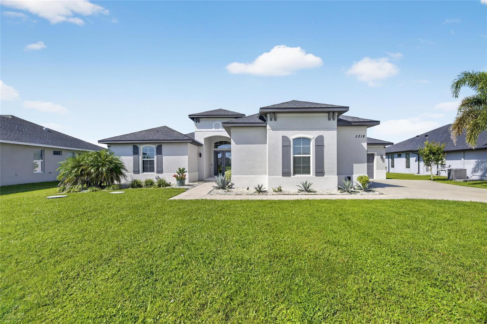 Photo of 5218 LAKE VENICE DRIVE WIMAUMA FL 33598
