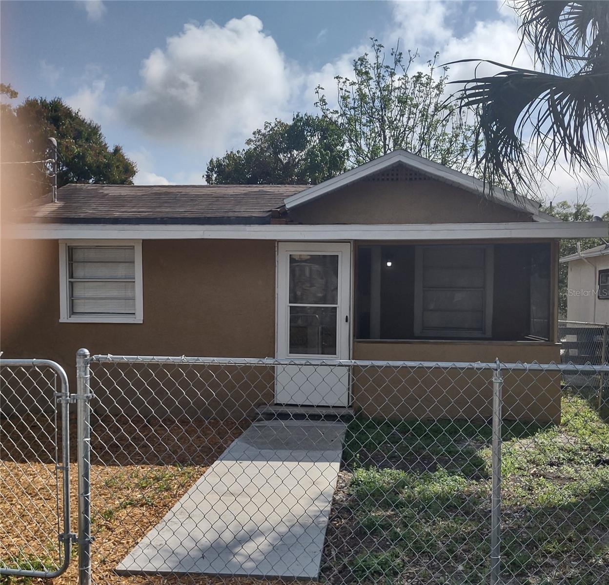Photo of 1407 MONROE AVENUE CLEARWATER FL 33755