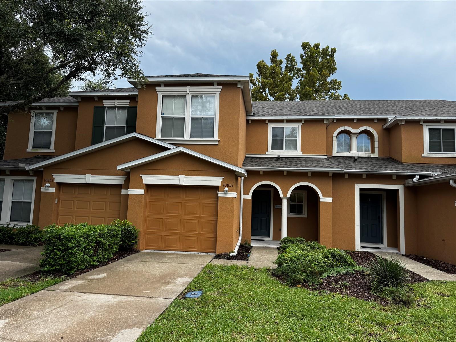 Photo of 10851 KENSINGTON PARK AVENUE RIVERVIEW FL 33578