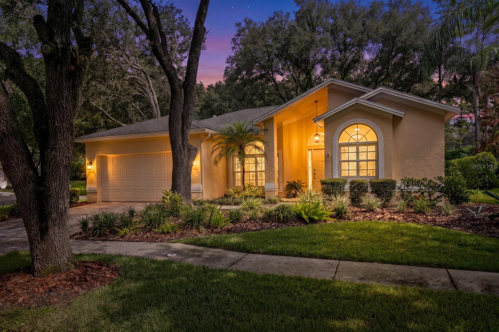 Photo of 9302 KNIGHTSBRIDGE COURT TAMPA FL 33647