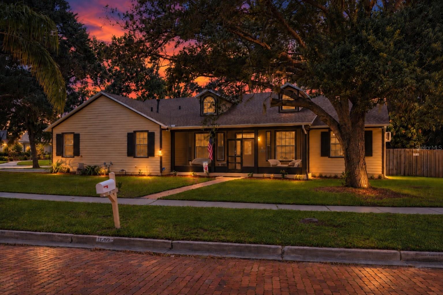 Photo of 502 PALM DRIVE WINTER GARDEN FL 34787