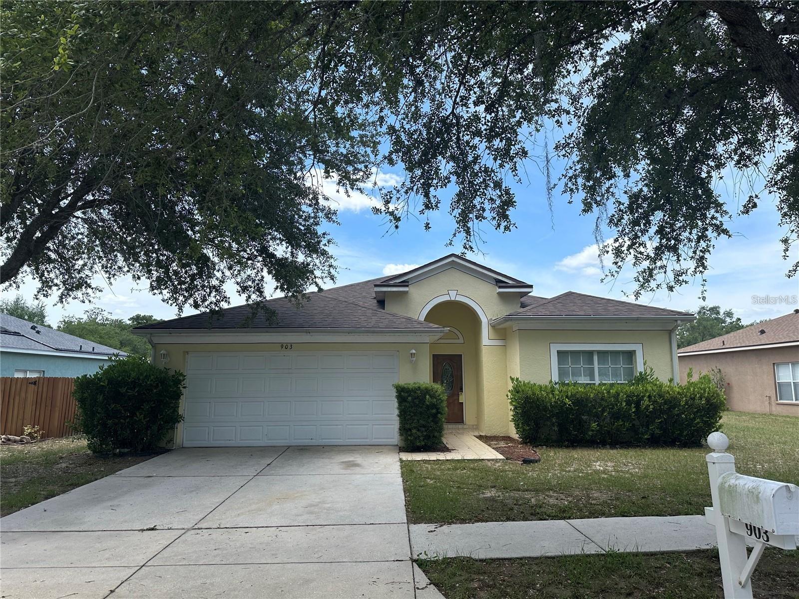 Photo of 903 COADE STONE DRIVE SEFFNER FL 33584