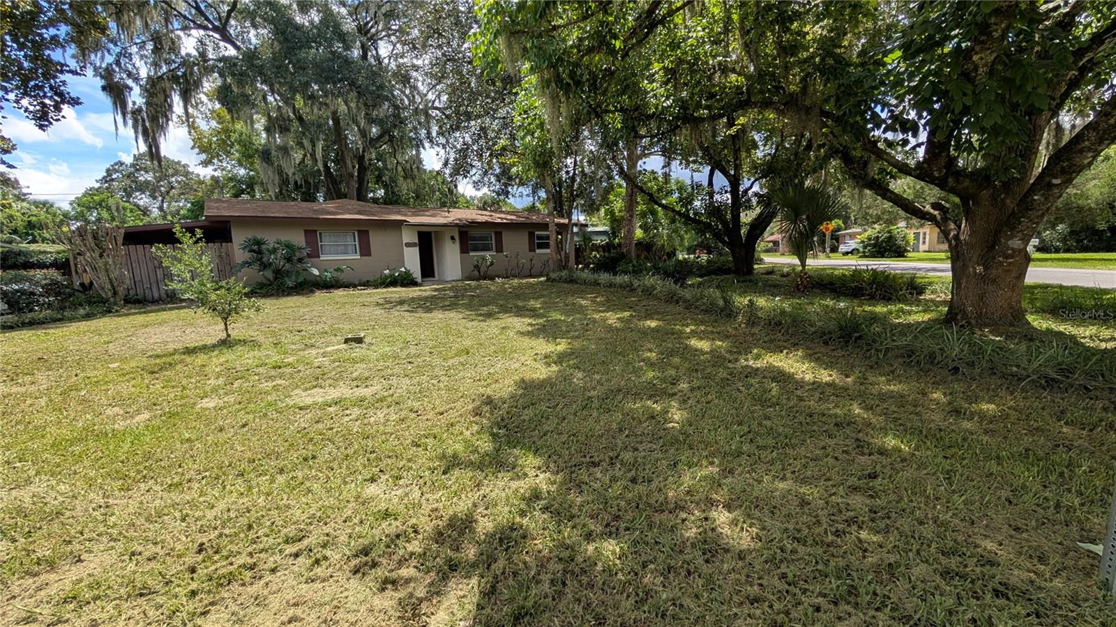 Photo of 1408 NE 25TH PLACE OCALA FL 34470