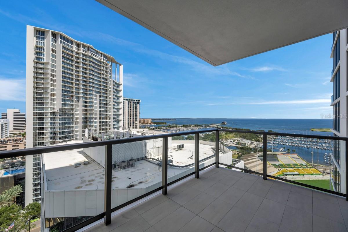 Photo of 301 1ST STREET #1804 ST PETERSBURG FL 33701