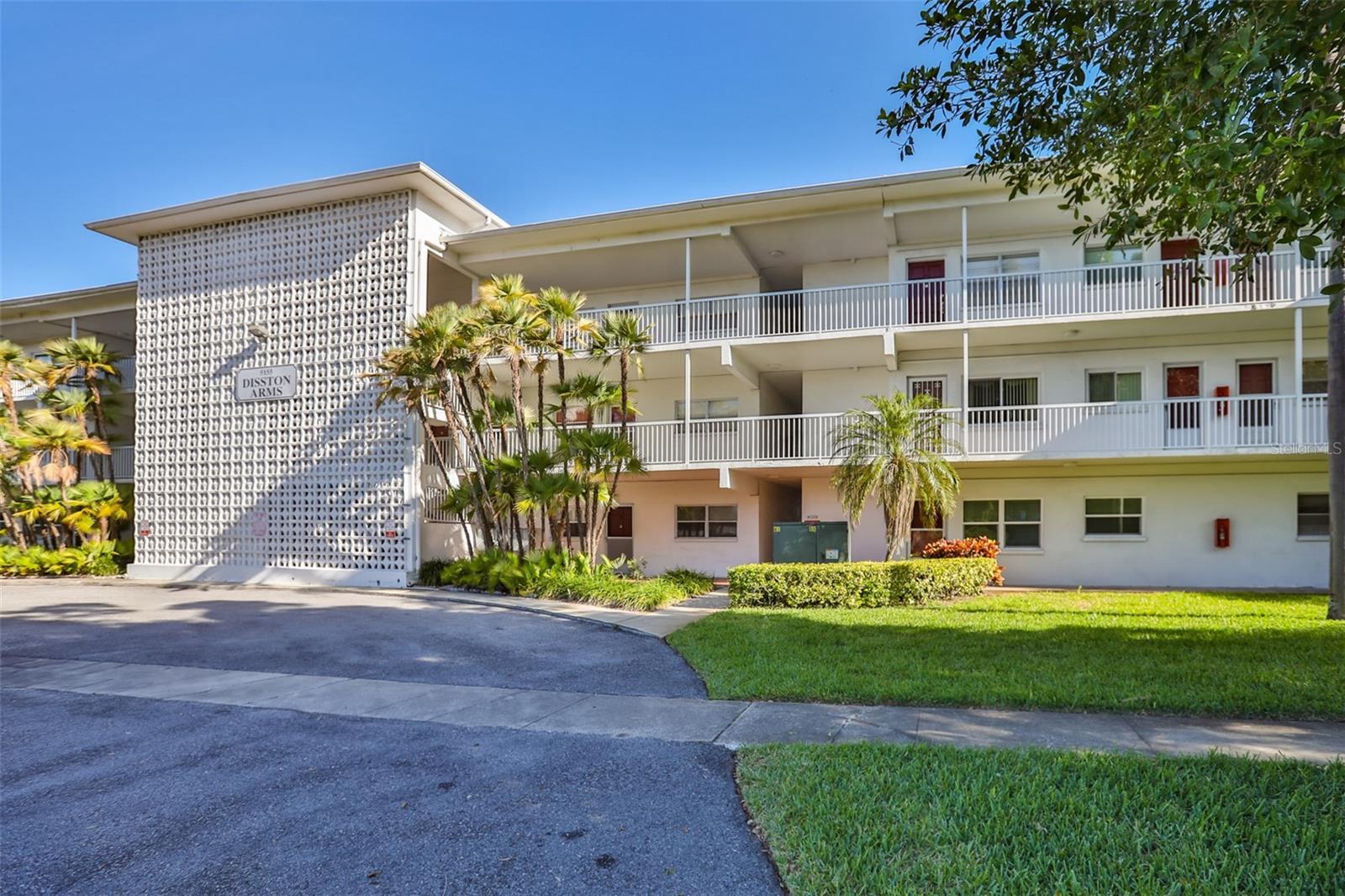 Photo of 5155 9TH AVENUE #102 ST PETERSBURG FL 33710