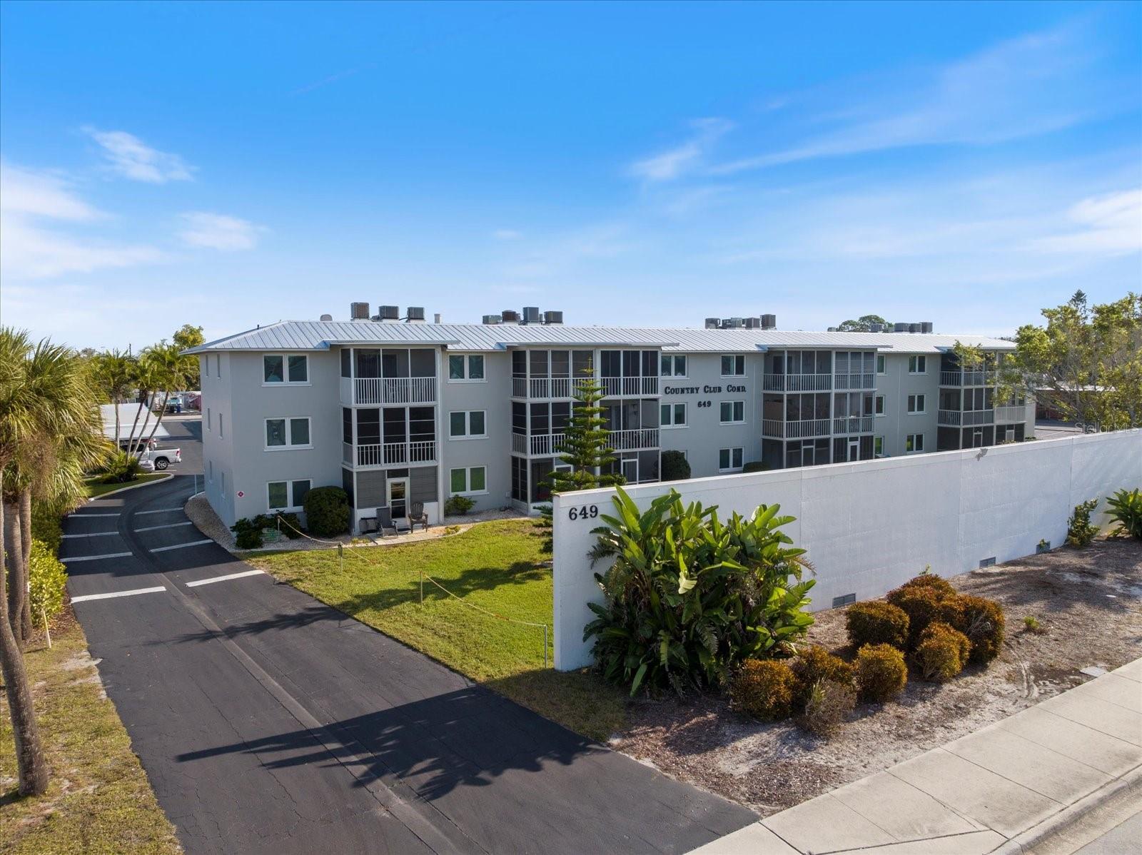 Photo of 649 S TAMIAMI TRAIL #304 VENICE FL 34285