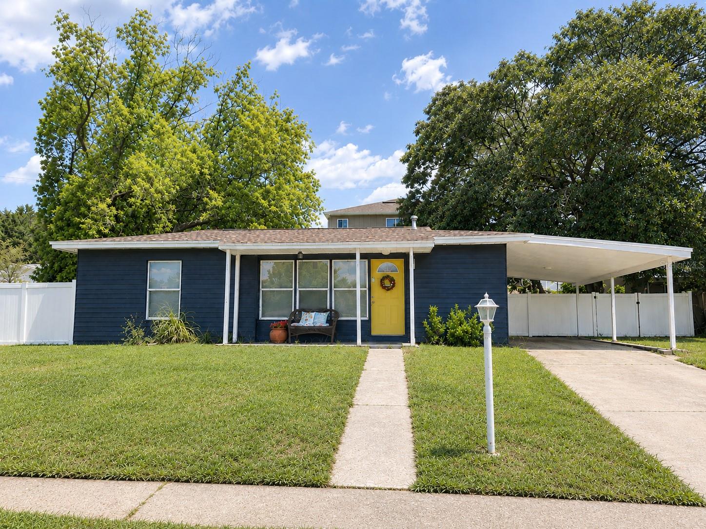 Photo of 1035 COBBLESTONE AVENUE DELTONA FL 32725