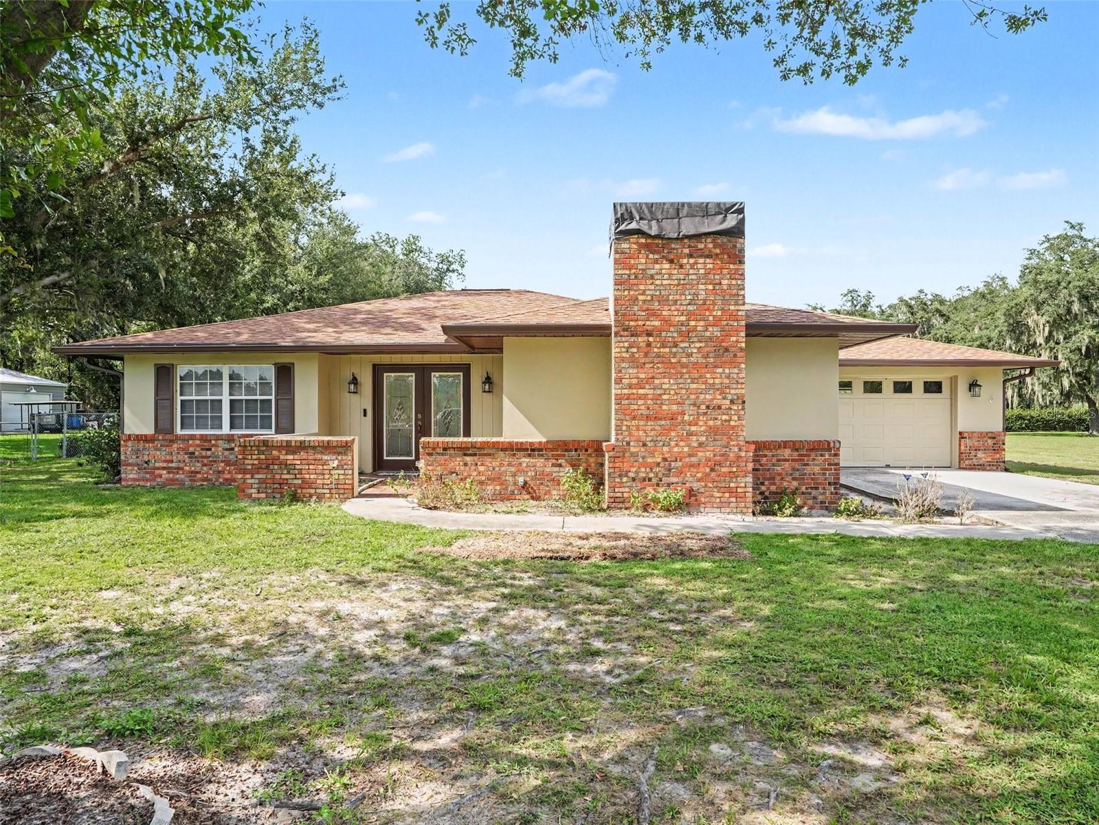 Photo of 2811 JOHN DAVID PLACE LAKELAND FL 33811