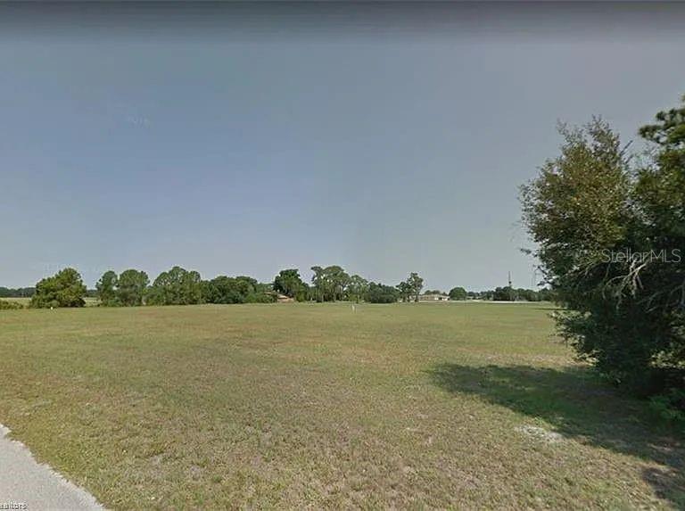 Photo of 6327 CANDLER TERRACE SEBRING FL 33876