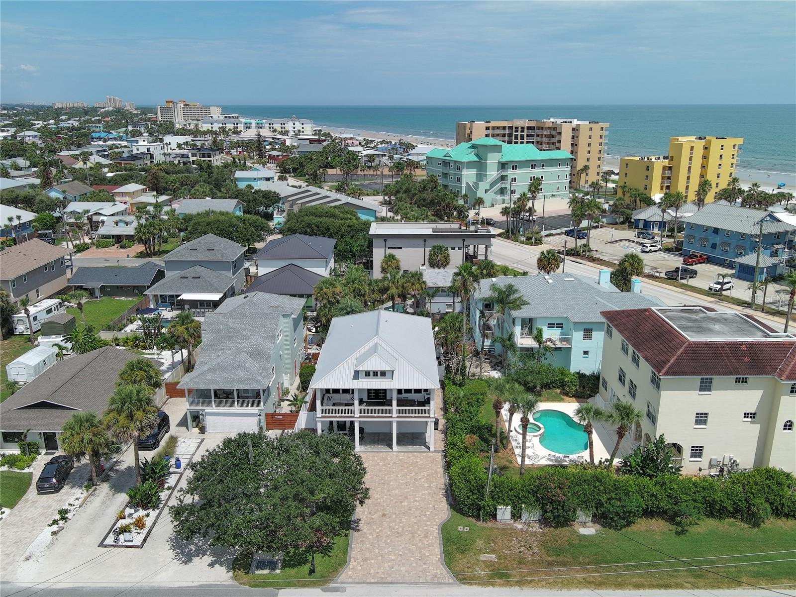 Photo of 818 OCEAN AVENUE NEW SMYRNA BEACH FL 32169