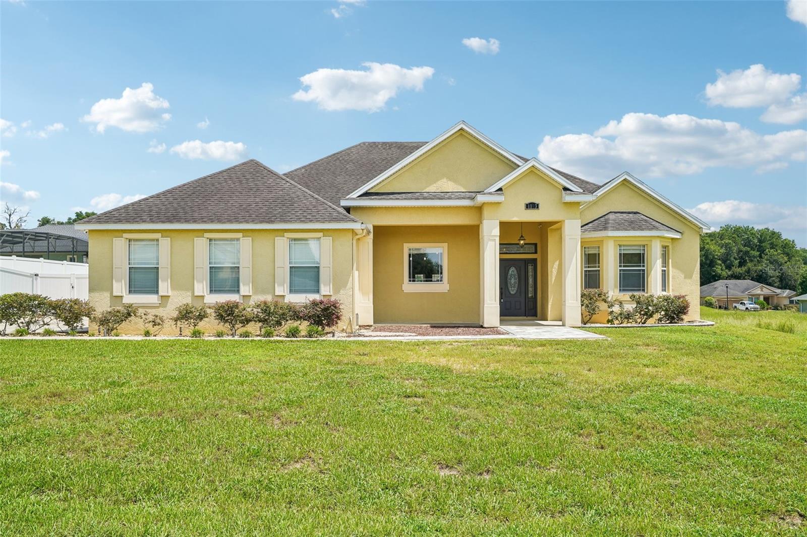 Photo of 1113 MYRTLE BREEZES CT FRUITLAND PARK FL 34731