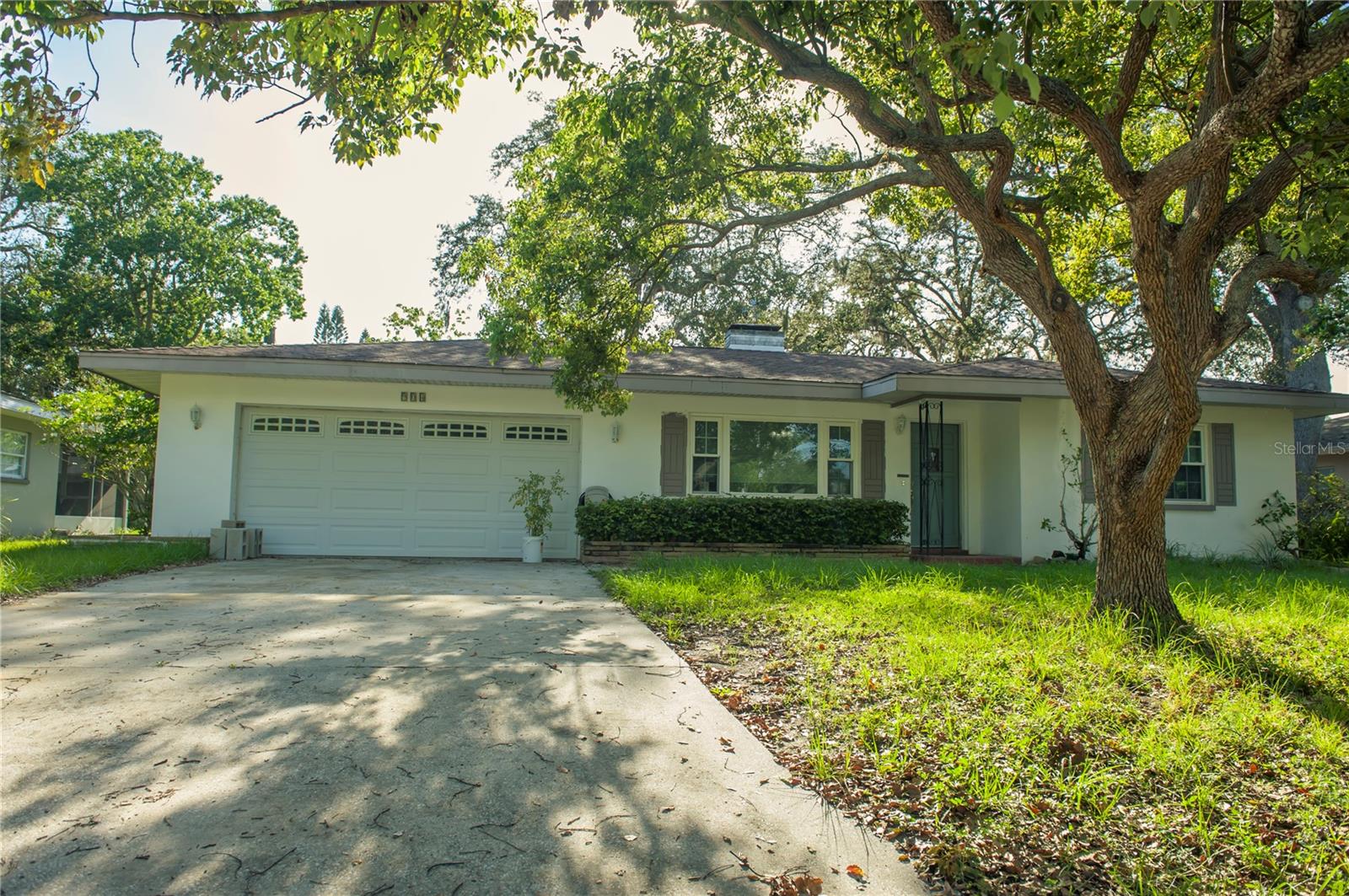 Photo of 904 BROOKSIDE DRIVE CLEARWATER FL 33764